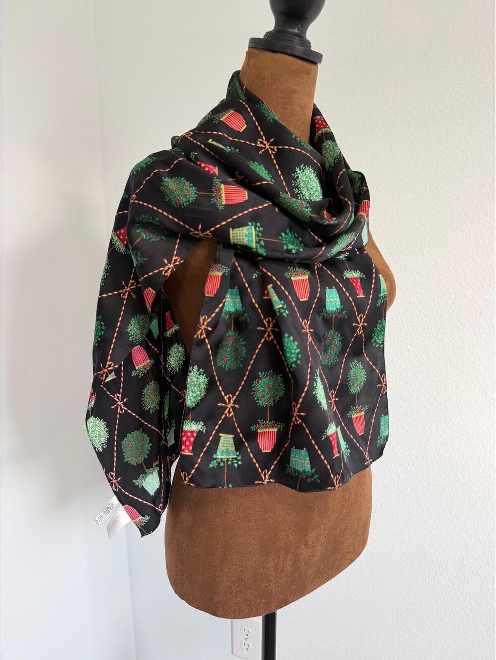 Talbots Christmas Holiday 100% Silk Scarf 59"x12", Made in Italy - Picture 1 of 5